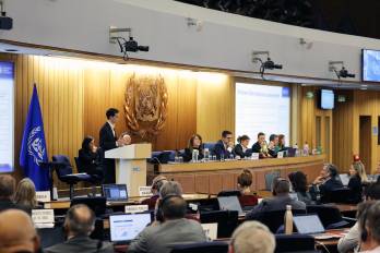 La convocatoria evidenció el creciente interés mundial, ya que cerca de 700 representantes de Estados miembros, industria, academia y organizaciones internacionales participaron de forma presencial y virtual, mientras que más de 1,300 personas siguieron la transmisión en línea.