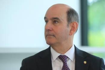 El ministro de Economía y Finanzas, Felipe Chapman