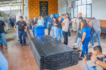 ‘Madera’ plástica producida por Trashforma.