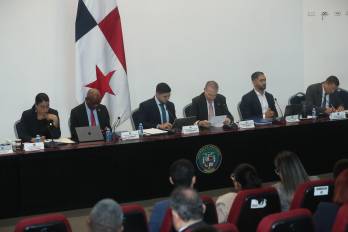 La Comisión de Economía y Finanzas de lal Asamblea es la encargada de llevar el debate del proyecto de Sustancia Económica.