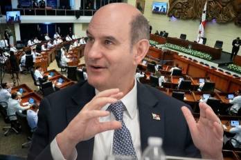 El ministro de Economía y Finanzas, Felipe Chapman