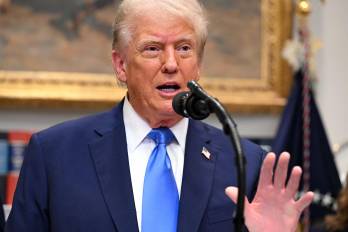 El presidente Donald Trump encendió la polémica al advertir sobre el uso de Tylenol durante el embarazo, mientras expertos y la farmacéutica Kenvue defienden su seguridad.
