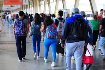 Para equilibrar descanso y eficiencia operativa durante los días festivosas, las empresas en Panamá optan por jornadas reducidas (50 %), el trabajo híbrido (37 %) y el home office (13 %).