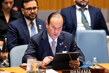 Durante su intervención, el canciller expresó además la preocupación de Panamá por el reclutamiento de ciudadanos extranjeros.