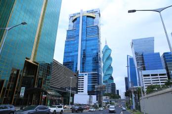 El informe destaca que los depósitos de particulares suman $93,910.6 millones, equivalentes al 79.2% del total.