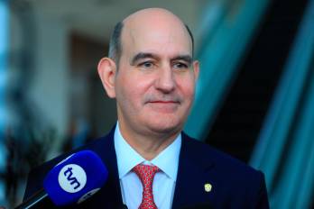 El ministro de Economía y Finanzas, Felipe Chapman.