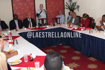 Buchanan ofreció sus declaraciones tras una reunión con presidentes de áreas de organización del PRD.