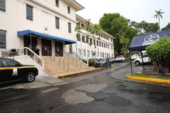 Según el perito Manuel Moreno la responsabilidad de reportar estos fondos al Tribunal Electoral recaía en Jorge Concepción y Mireya Ortega, y no directamente en Dubois.