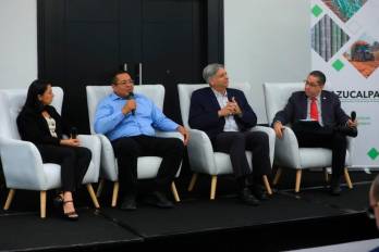 El Conversatorio sobre Bioetanol: Generación de empleos, oportunidades para el agro, impulso para la economía, se realizó este miércoles, 21 de enero, en la ciudad capital.