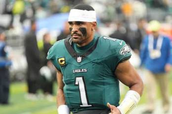 Jalen Hurts, mariscal de campo de los Philadelphia Eagles.