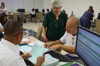El pasado 15 de junio, el Gobierno inició con la entrega de los Cepanim con una asistencia de aproximadamente 1,920 personas. Para el resto del país fue a partir del 22 de junio.