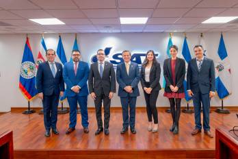 Representantes del Cosefin coordinan en Panamá el fortalecimiento de la gestión fiscal.