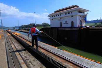 El Canal de Panamá espera continuar su expansión en infraestructura con proyectos que aseguren su recurso más vital: el agua.