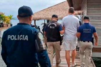 Interpol Panamá, junto con autoridades de Bocas del Toro, aprehendió en un hostal de Isla Solarte a un ciudadano alemán requerido con fines de extradición.