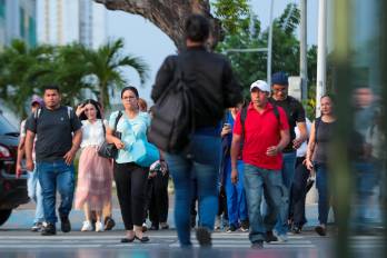 El sector privado aporta 84 de cada 100 empleos en la economía. Los otros 16 son funcionarios.