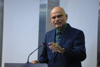 Proyecto de derecho a réplica se mantendrá en segundo debate