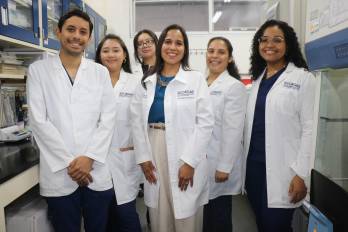 Toby Fuentes, Alejandra Purcell, Jenovick Ramos, Dra. Mairim Solís, Yanelys Jaén y Rebbeca Vergara.