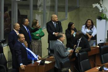 Asamblea empantanada: Vamos acusa a la bancada Mixta de retraso en comisiones