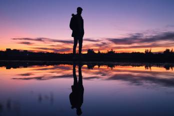 Más allá de la revolución tecnológica, la gran oportunidad de esta década es desarrollar la capacidad humana de aprender, conectar y evolucionar conscientemente.