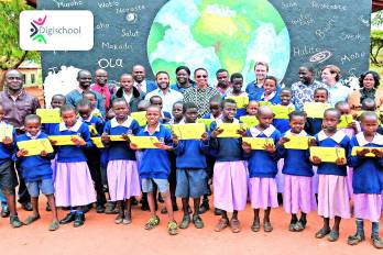 En Kenia, como fabricante, Positivo fue proveedora de equipos y formación en el Digital Literacy Program, un proyecto en el cual más de 1 millón de dispositivos educativos fueron entregados.