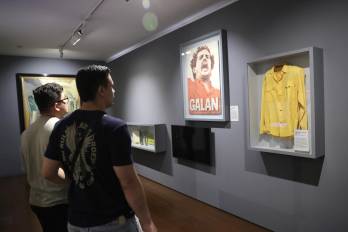 El Museo Nacional fue creado en 1823, lo que lo hace uno de los más antiguos de América, y cuenta en la actualidad con más de 2.500 obras exhibidas que reflejan la historia y el patrimonio de Colombia.