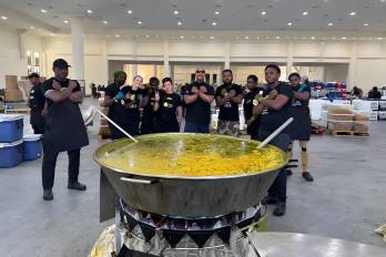 La participación de Isaac Villaverde en una misión de World Central Kitchen en Jamaica, en 2025.