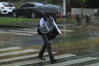 Las lluvias se han mantenido en la ciudad capital.