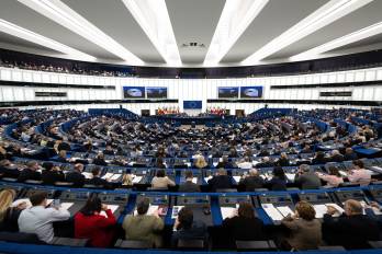 La Eurocámara también cuestionó la aplicación de la ley de amnistía en Venezuela.