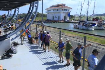 Los peajes del Canal de Panamá aumentaron 22.0%