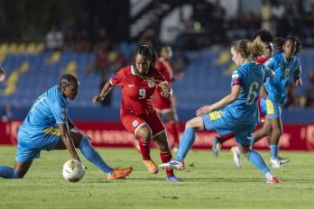 La selección femenina de Panamá enfrentará a Canadá por un cupo al Mundial 2027.