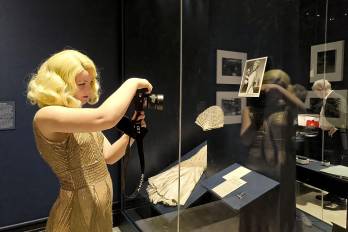 Con motivo del centenario del nacimiento de Marilyn Monroe, la National Portrait Gallery de Londres inaugura una gran exposición que busca explorar la vida, la carrera y el legado de la actriz y cantante.