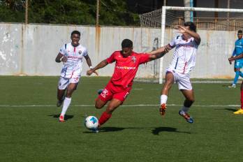 El San Francisco y Plaza Amador durante un partido de la fase regular del Torneo Apertura 2025 de la LPF.