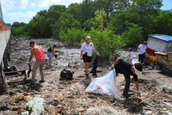 La actividad fue organizada por la Junta Comunal de San Francisco, junto a Fundación Mimar, Conciencia Verde y Fundación BKJ.