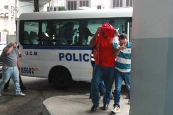 Las personas fueron aprehendidas la mañana del lunes. Hasta el momento no se ha legalizado la aprehensión.