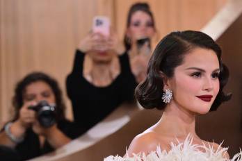 La actriz estadounidense Selena Gomez asiste a la 83ª edición anual de los Premios Globo de Oro en el hotel Beverly Hilton en Beverly Hills, California, el 11 de enero de 2026.