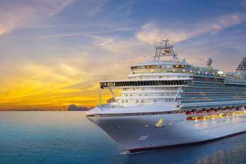 La tasa provocaría la retirada de entre el 20% y el 30% de las marcas de cruceros, lo que se traduce en 120,000 pasajeros menos recorriendo la provincia por temporada.