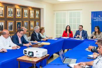 En la reunión Julio Moltó, ministro de Comercio e Industrias (c) escucho de los empresarios su preocupación por la necesidad de fortalecer los reglamentos técnicos, mejorar las medidas de defensa comercial, asegurar condiciones sanitarias adecuadas y eliminar barreras técnicas que dificultan el acceso al mercado estadounidense.