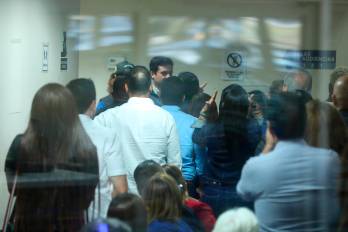 Abogados de Carrizo alegan inconsistencias en el informe financiero y rechazan que exista riesgo de fuga en el proceso.