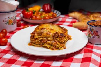 Lasagna bolognese.