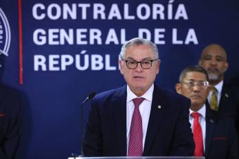 Anel “Bolo” Flores, contralor de la República.