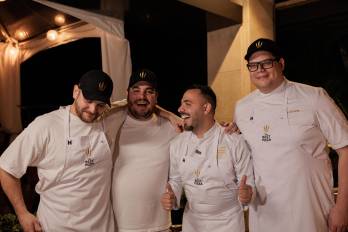 El chef Gagliotta junto a su equipo de trabajo en The Santa Maria Hotel