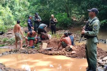 La operación forma parte de las acciones de las autoridades para combatir actividades de minería ilegal.