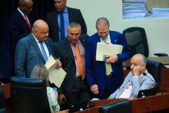 La falta de consensos entre bancadas y los roces parlamentarios postergarán el segundo debate del Código Electoral hasta inicios de 2027.