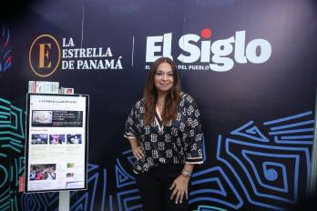La escritora colombiana y especialista en la industria musical María Isabel De los Ríos