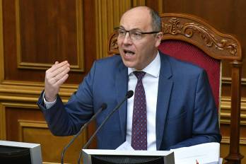 Parubii, de 54 años, fue presidente del Parlamento ucraniano de 2016 a 2019.