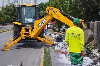 La Autoridad de Aseo cumple con su labor y recordó que se han habilitado tinaqueras para la correcta disposición de los desperdicios.