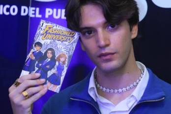 Fashioned University nació mientras Kevin y su equipo trabajaban en el desarrollo de un videojuego de moda.