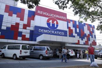El partido tiene que renovar cinco miembros del CEN.