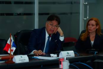 Superintendente Milton Ayón Wong.