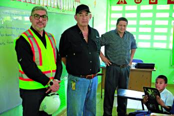 Grupo de ingenieros de OER y Naturgy.